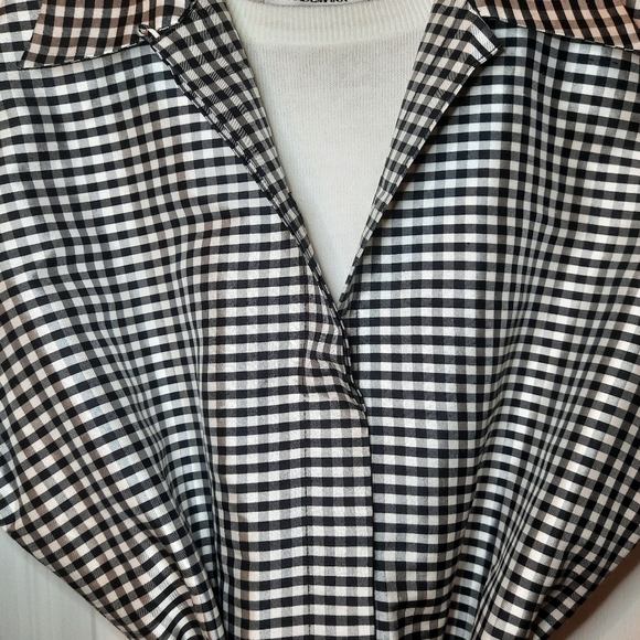 🎉🎉Host Pick🎉🎉 🌸4/$30🌸 NWOT MANTIES vintage checkered silk blazer - Picture 4 of 9